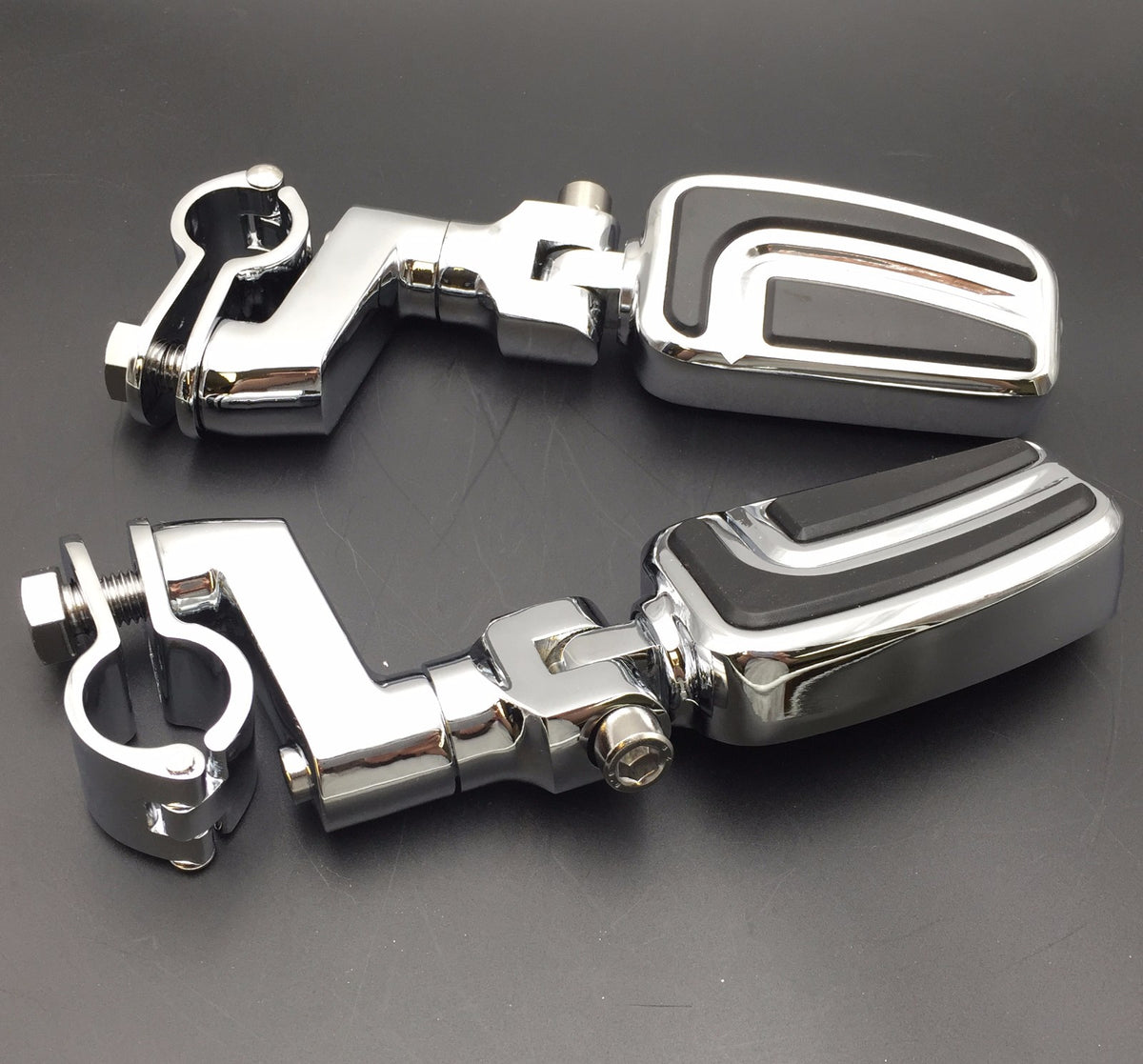 HTT Motorcycle Chrome Highway AirFlow Foot Rest Foot Pegs with 1 1/2