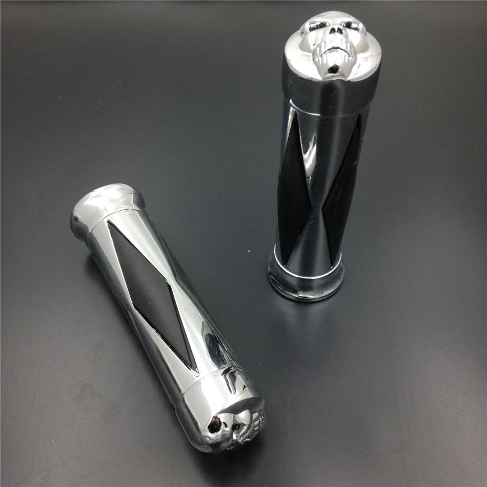 HTT Motorcycle 7/8" 22mm Diamond Style Hand Grips Handlebar Grips Fit Harley Softail Cross Bones Deuce Rocker